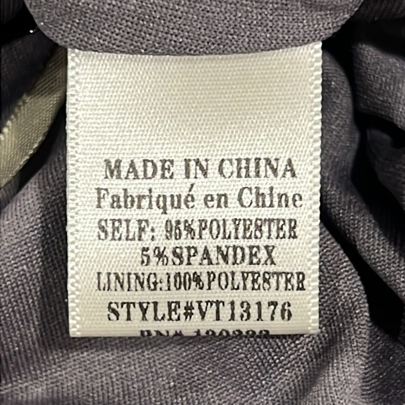 Very J Velvet Top M Sleeveless Strappy Shiny Velour Grey Green Scalloped Dressy - Picture 7 of 9